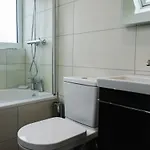 بيت للعطل Charming Newly Renovated In