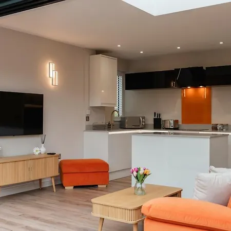 펜션 Charming Newly Renovated In 해러게이트