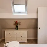 Charming Newly Renovated In * Harrogate